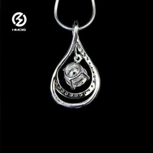 Hollowed out Sterling Silver Moissanite Jewelry